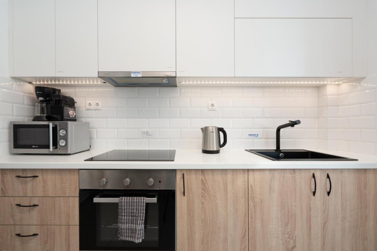Classy Apartment In Koukaki, Walk To Metro & Acropolis 아테네 외부 사진