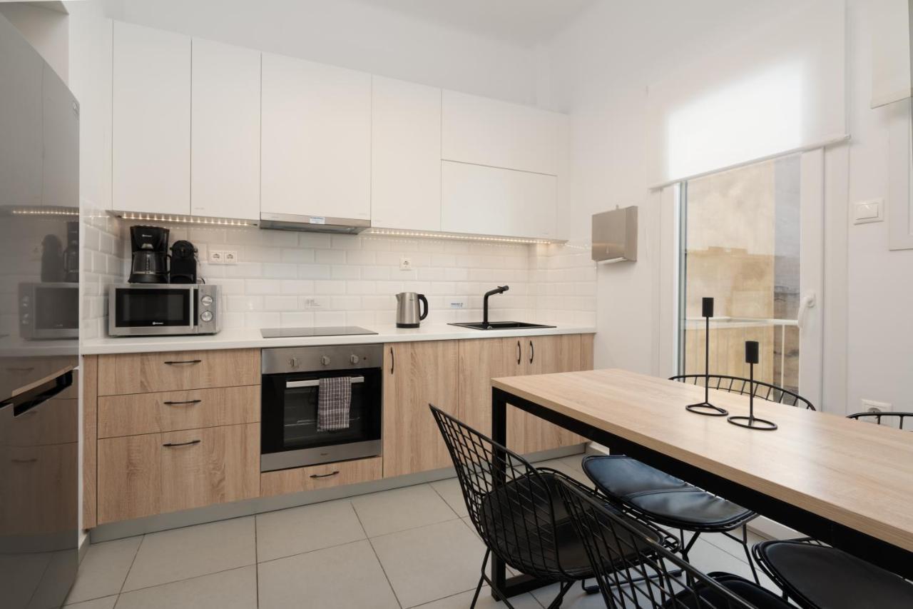 Classy Apartment In Koukaki, Walk To Metro & Acropolis 아테네 외부 사진