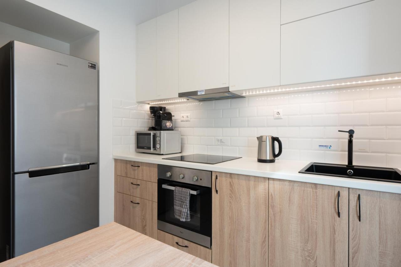 Classy Apartment In Koukaki, Walk To Metro & Acropolis 아테네 외부 사진